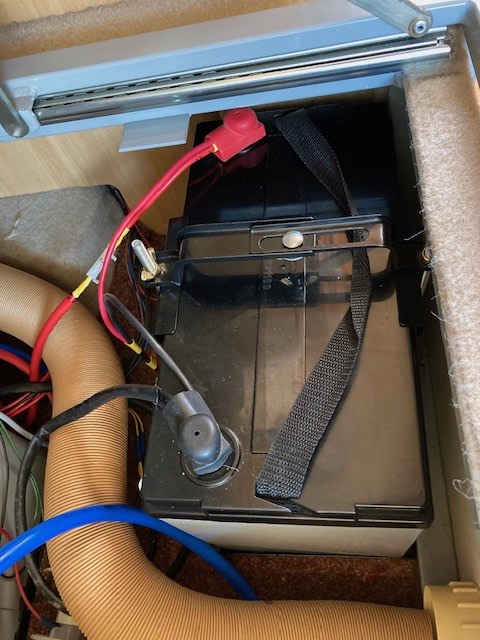 Battery New Leisure.jpg