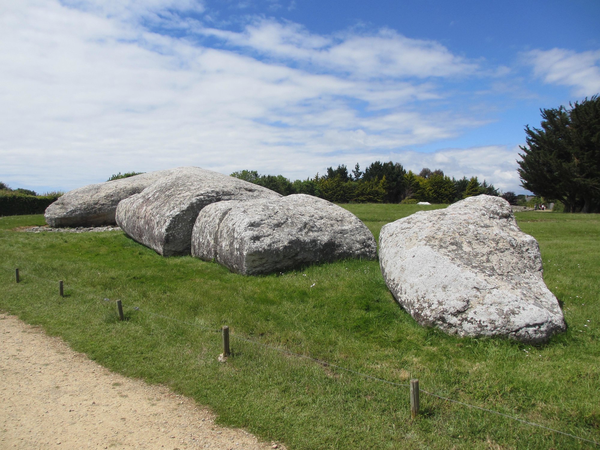 Bretagne_Locmariaquer_The Great Menhir.jpg