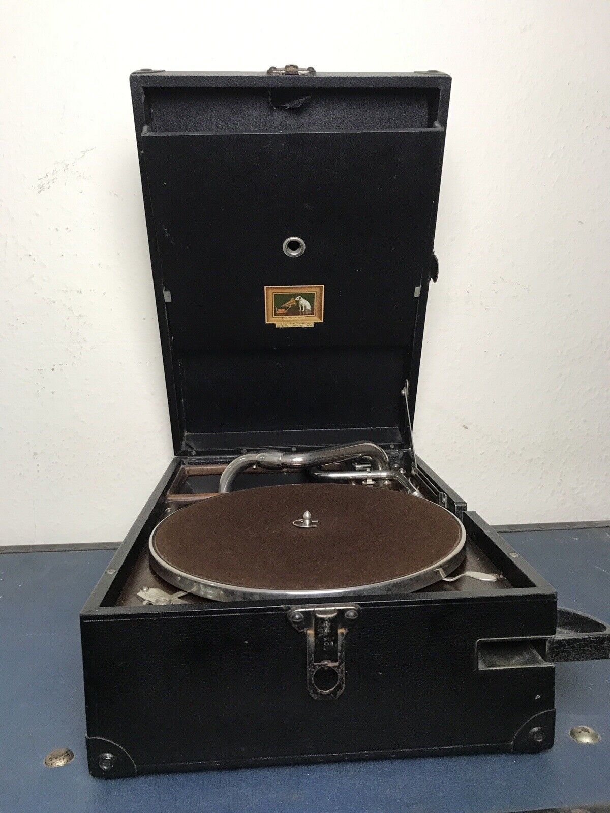 HMV 1.jpg