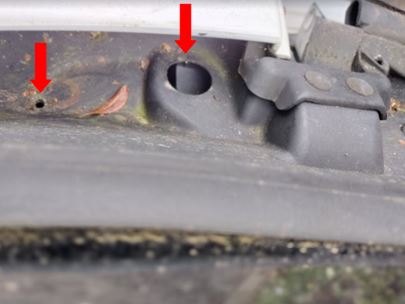 Scuttle near side.JPG