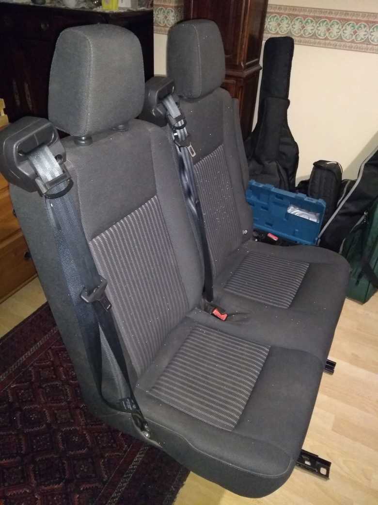 Seats.jpg