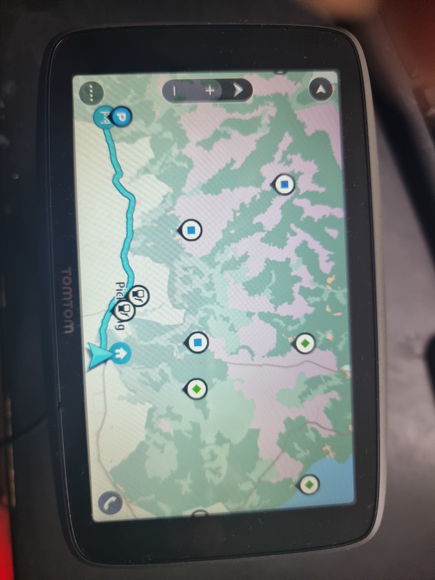 tomtom.jpg