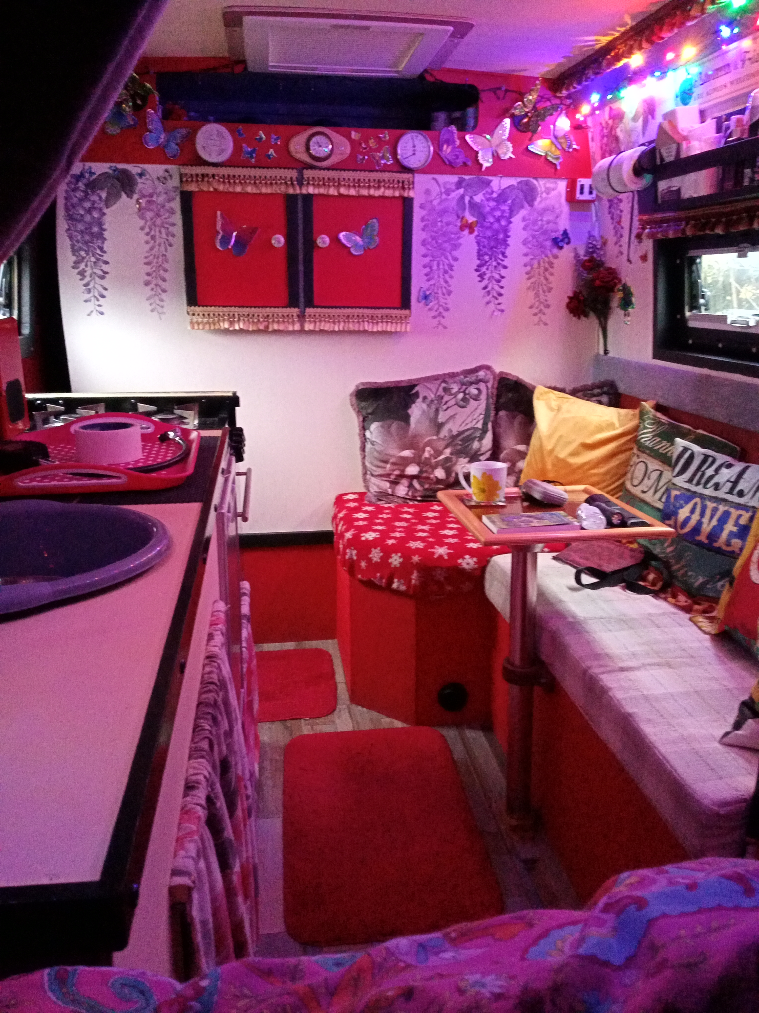 Van48.jpg