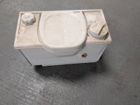 toilet 01.jpg