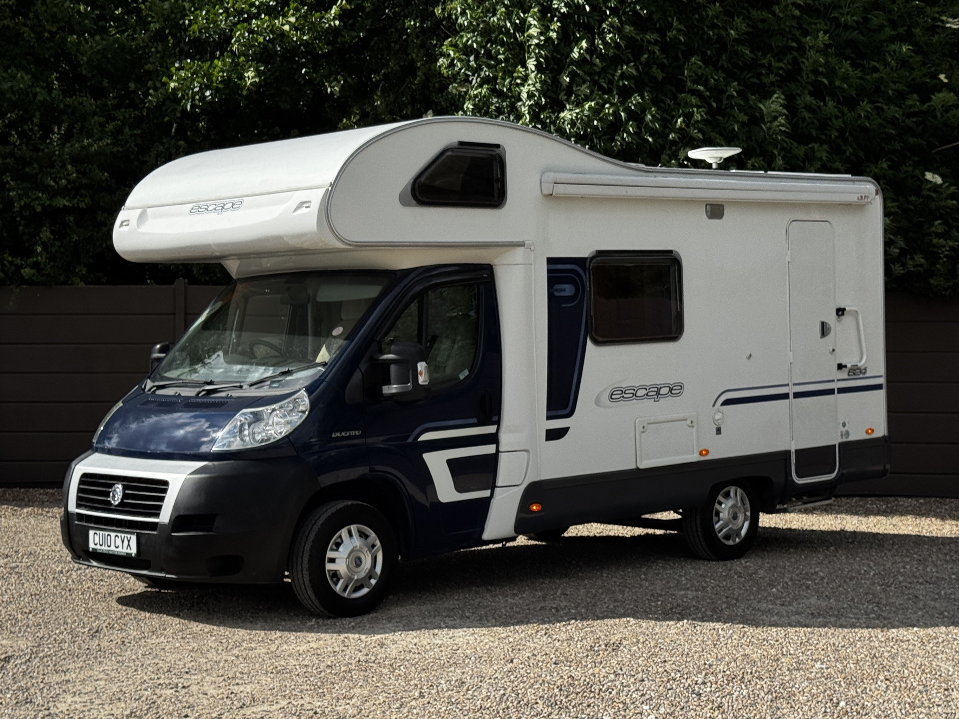 Swift  Escape 624
