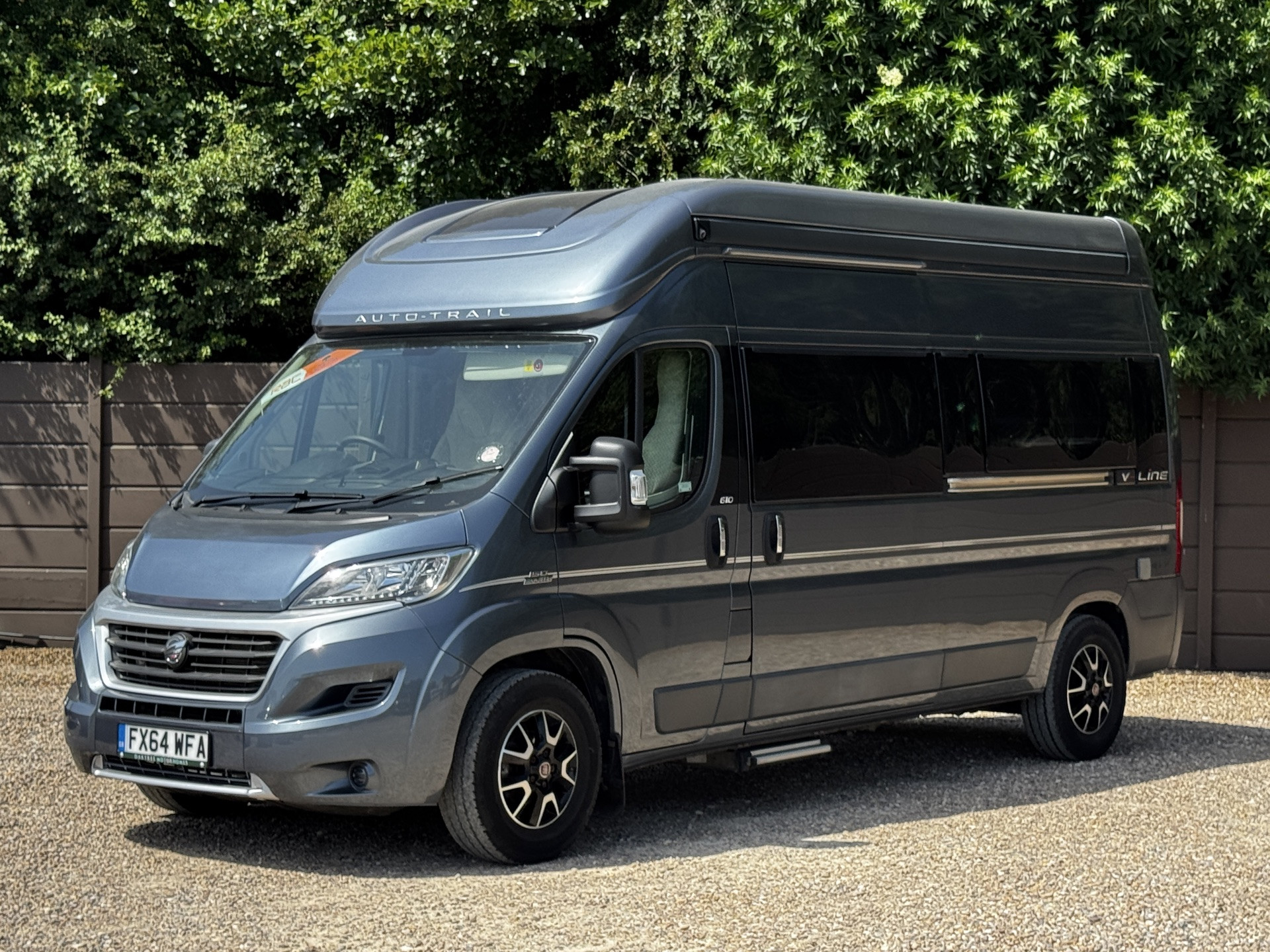 Auto-Trail  V-Line 610